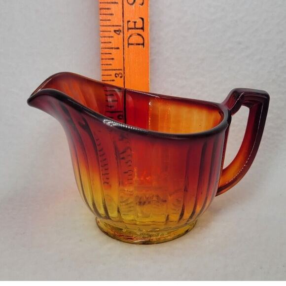 Vintage Amberina Peach Iridescent Glass Creamer Pitcher Mid Century Modern MCM - Picture 7 of 7